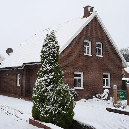 Tolles Ferienhaus In Pilsum - Ferienhaus Trientje - Mit Garten Und Ueberdachter Terrasse Exteriör bild