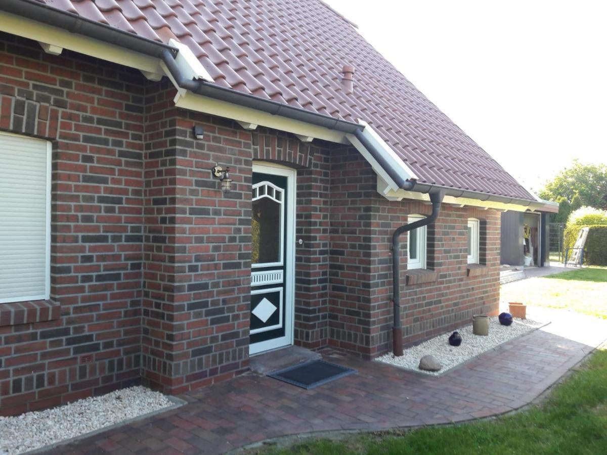 Tolles Ferienhaus In Pilsum - Ferienhaus Trientje - Mit Garten Und Ueberdachter Terrasse Exteriör bild