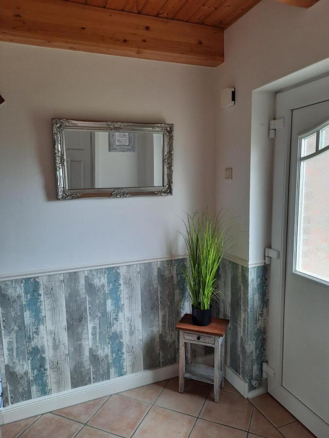 Tolles Ferienhaus In Pilsum - Ferienhaus Trientje - Mit Garten Und Ueberdachter Terrasse Exteriör bild