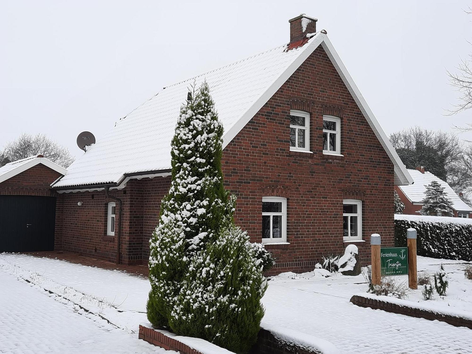 Tolles Ferienhaus In Pilsum - Ferienhaus Trientje - Mit Garten Und Ueberdachter Terrasse Exteriör bild