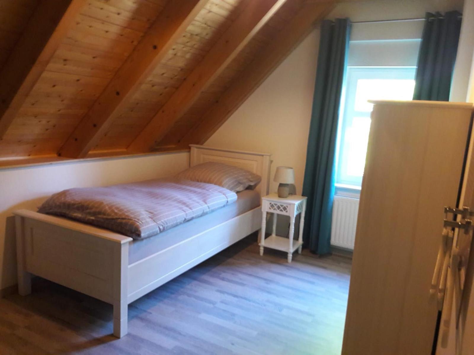 Tolles Ferienhaus In Pilsum - Ferienhaus Trientje - Mit Garten Und Ueberdachter Terrasse Exteriör bild